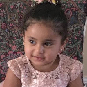 Meet your Posher, Yunis